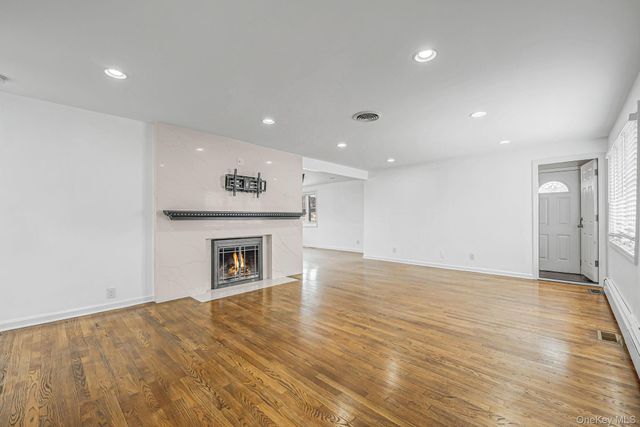 64 W 2nd Street, Freeport, NY 11520