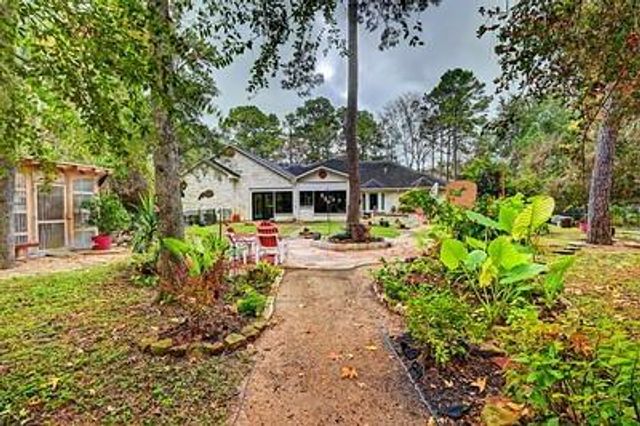 9526 Deer Path Lane, Magnolia, TX 77354