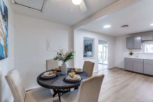 12209 Lucky Oaks, Live Oak, TX 78233