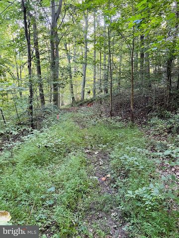 1 LAUREL RIDGE LN, Wilmimgton, DE 19807