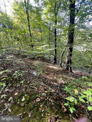 1 LAUREL RIDGE LN, Wilmimgton, DE 19807