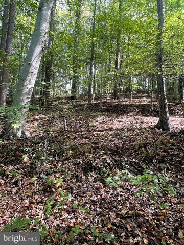 1 LAUREL RIDGE LN, Wilmimgton, DE 19807