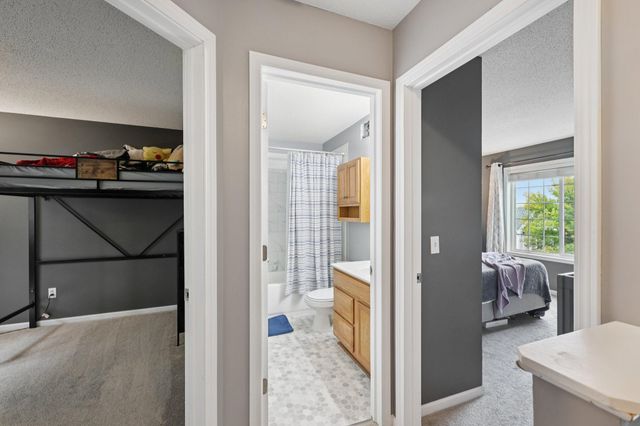 16357 Timber Crest Drive SE, Prior Lake, MN 55372