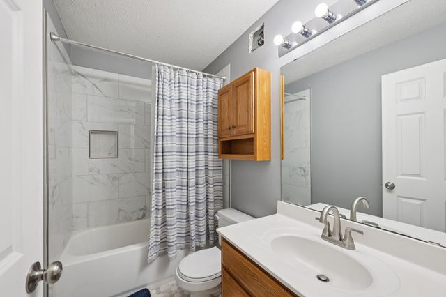 16357 Timber Crest Drive SE, Prior Lake, MN 55372