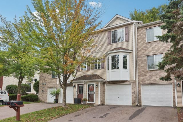 16357 Timber Crest Drive SE, Prior Lake, MN 55372