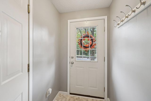 16357 Timber Crest Drive SE, Prior Lake, MN 55372