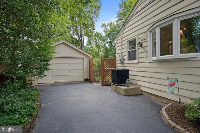 523 WAYNE AVE, Pitman, NJ 08071