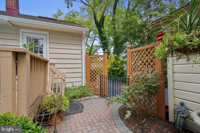 523 WAYNE AVE, Pitman, NJ 08071