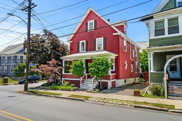 246 Burrill Street, Swampscott, MA 01907
