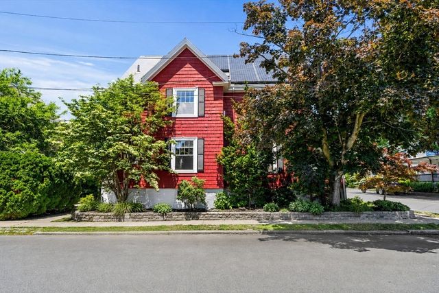 246 Burrill Street, Swampscott, MA 01907