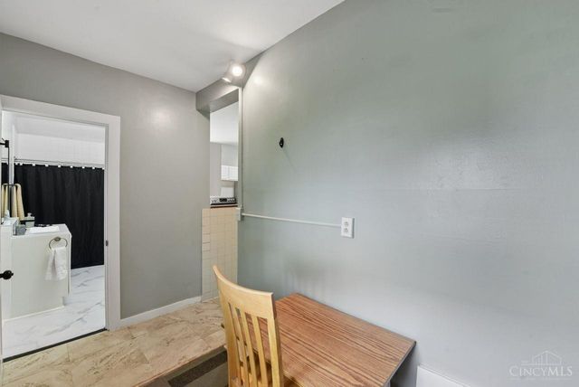 738 Enright Avenue, Cincinnati, OH 45205
