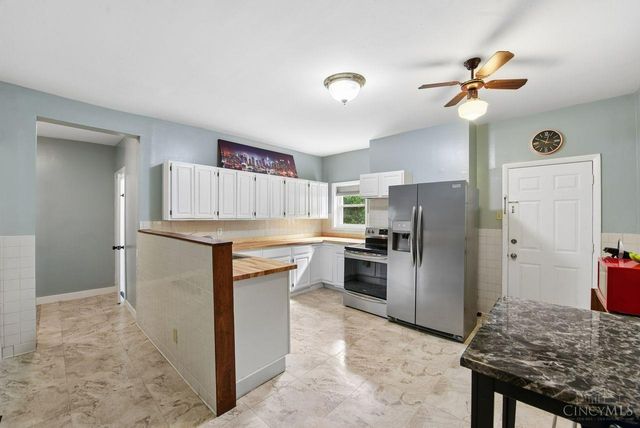 738 Enright Avenue, Cincinnati, OH 45205