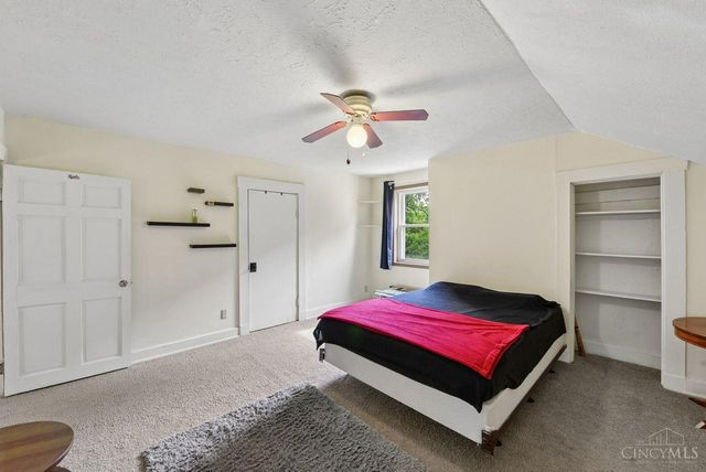 738 Enright Avenue, Cincinnati, OH 45205