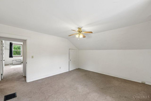 738 Enright Avenue, Cincinnati, OH 45205
