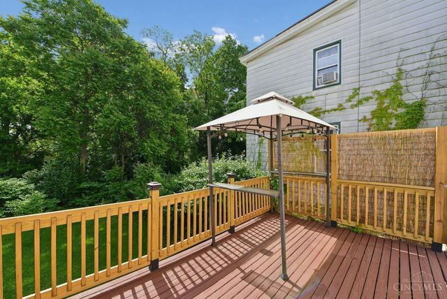 738 Enright Avenue, Cincinnati, OH 45205