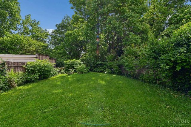 738 Enright Avenue, Cincinnati, OH 45205