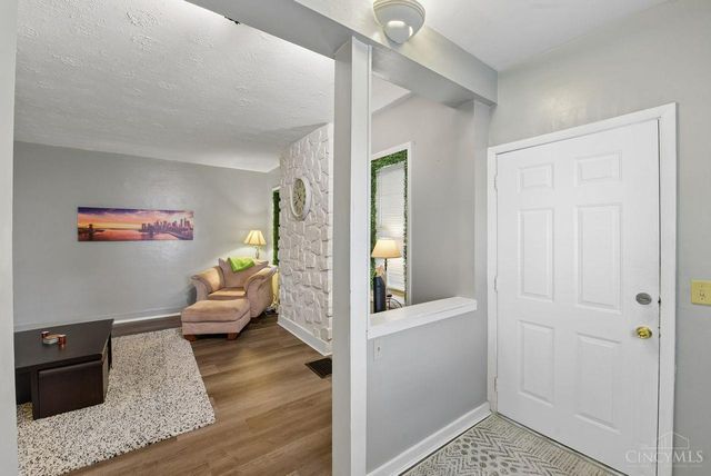 738 Enright Avenue, Cincinnati, OH 45205