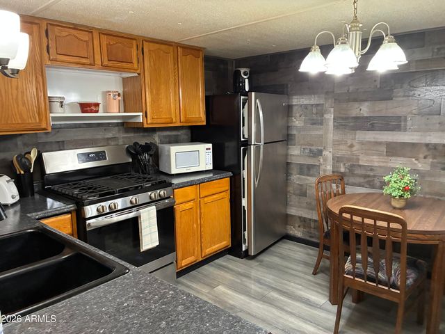 11425 E UNIVERSITY Drive LOT 121, Apache Junction, AZ 85120