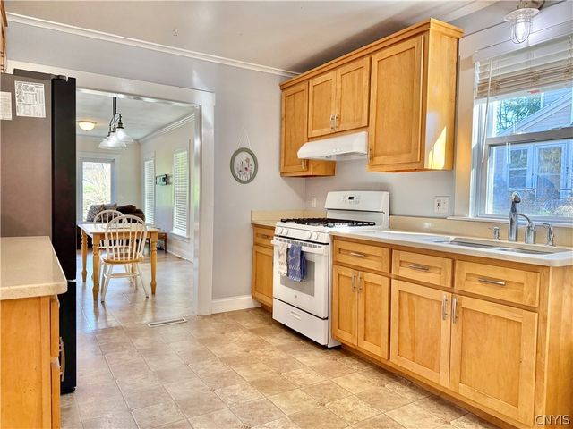 4458 Apulia Road, Dewitt, NY 13078