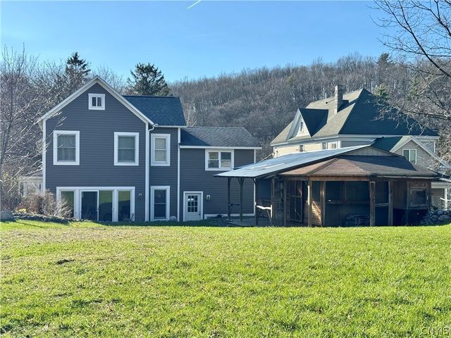 4458 Apulia Road, Dewitt, NY 13078