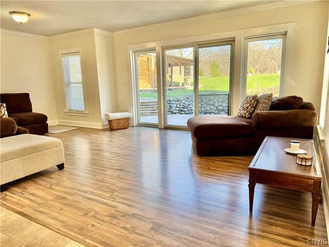 4458 Apulia Road, Dewitt, NY 13078