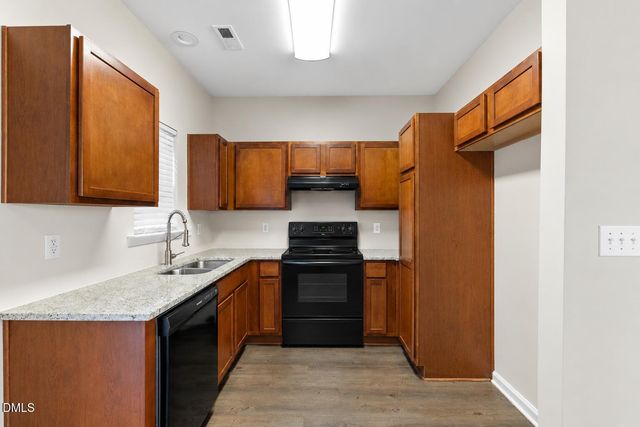 529 Woodson Drive, Clayton, NC 27527