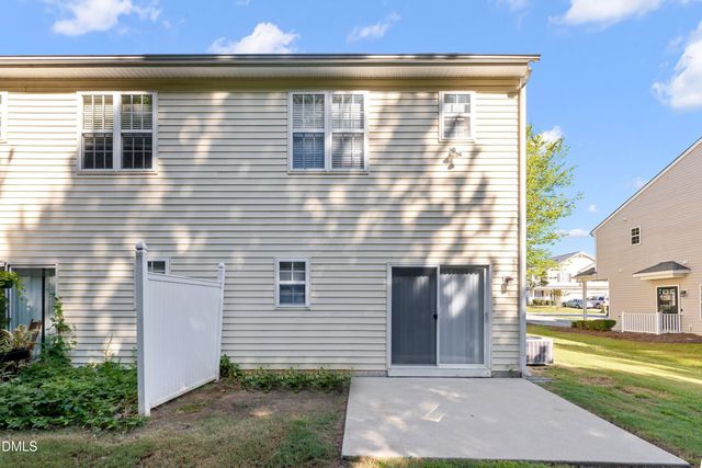 529 Woodson Drive, Clayton, NC 27527