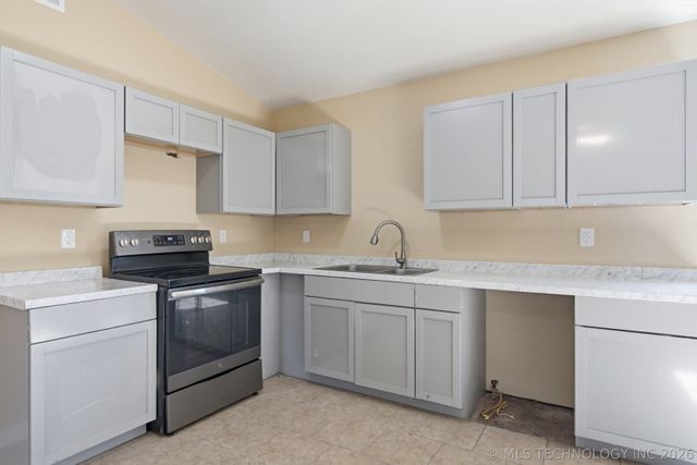 622 N Cowskin Drive, Cleveland, OK 74020