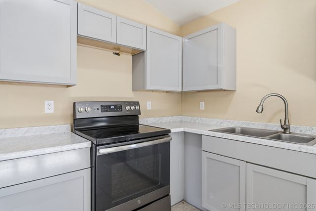 622 N Cowskin Drive, Cleveland, OK 74020