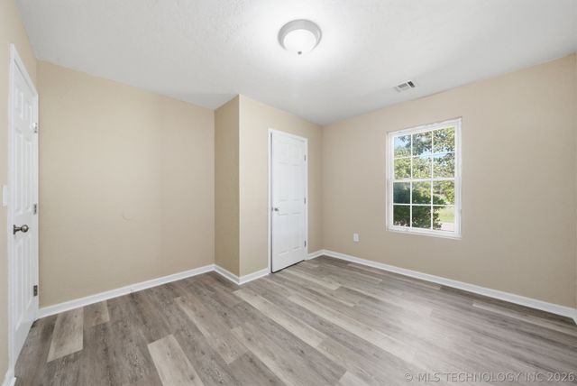 622 N Cowskin Drive, Cleveland, OK 74020