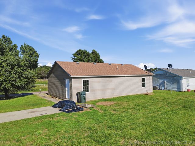 622 N Cowskin Drive, Cleveland, OK 74020