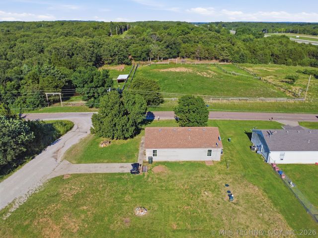 622 N Cowskin Drive, Cleveland, OK 74020