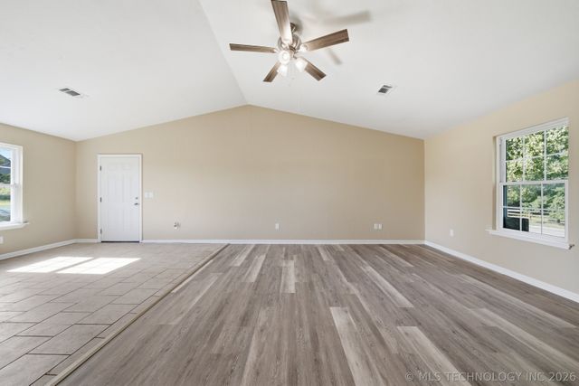 622 N Cowskin Drive, Cleveland, OK 74020