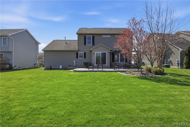1442 Evergreen Drive, Hamburg, NY 14085