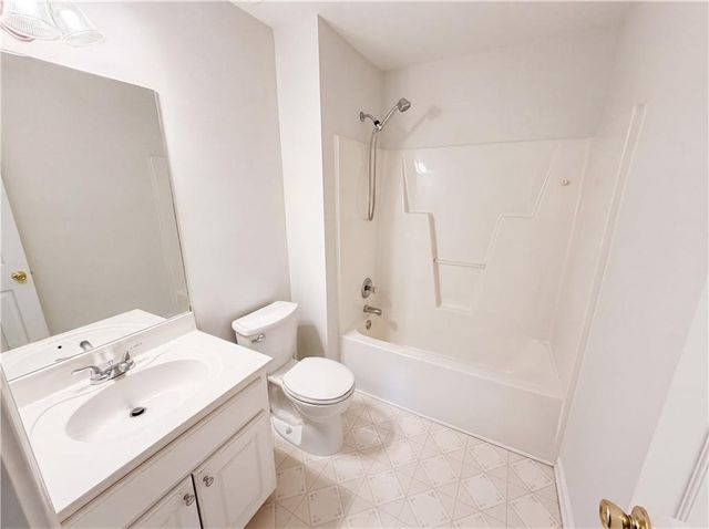1008 Smithwyck Drive, Canton, GA 30115
