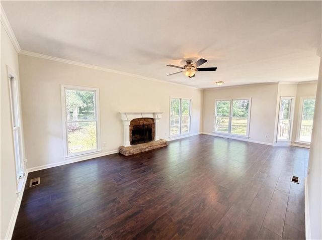 1008 Smithwyck Drive, Canton, GA 30115