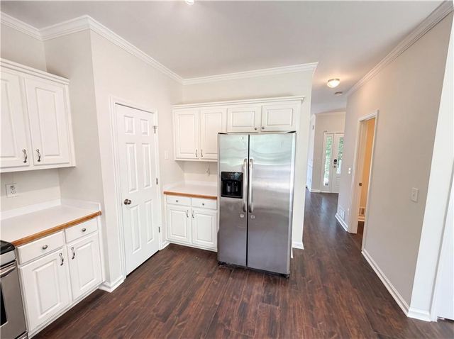 1008 Smithwyck Drive, Canton, GA 30115
