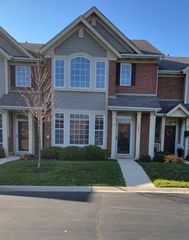 11664 Broadway, Crown Point, IN 46307