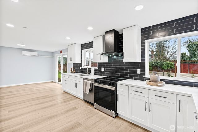 5704 109th Street SW, Lakewood, WA 98499