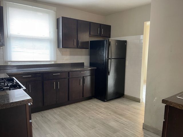 2017 W Norwood Street, Chicago, IL 60659