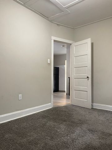 2017 W Norwood Street, Chicago, IL 60659