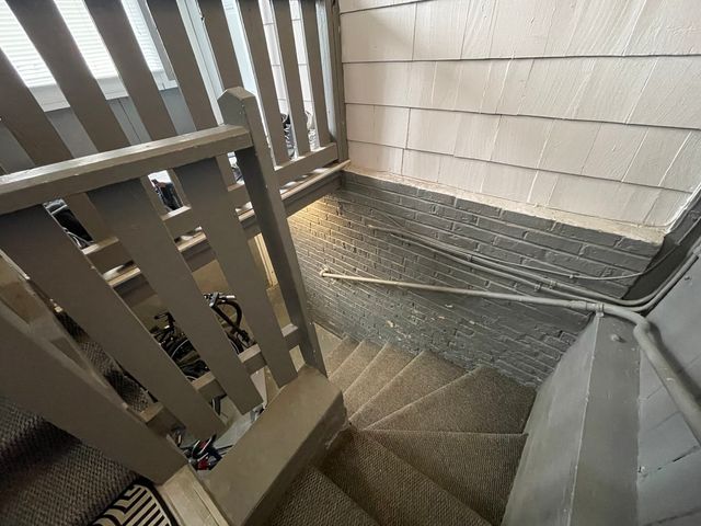 2017 W Norwood Street, Chicago, IL 60659