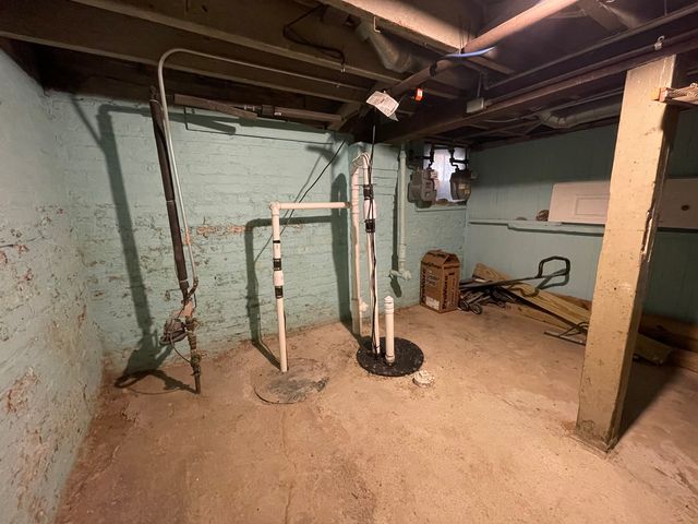 2017 W Norwood Street, Chicago, IL 60659