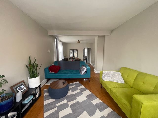 2017 W Norwood Street, Chicago, IL 60659