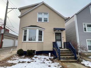 2017 W Norwood Street, Chicago, IL 60659