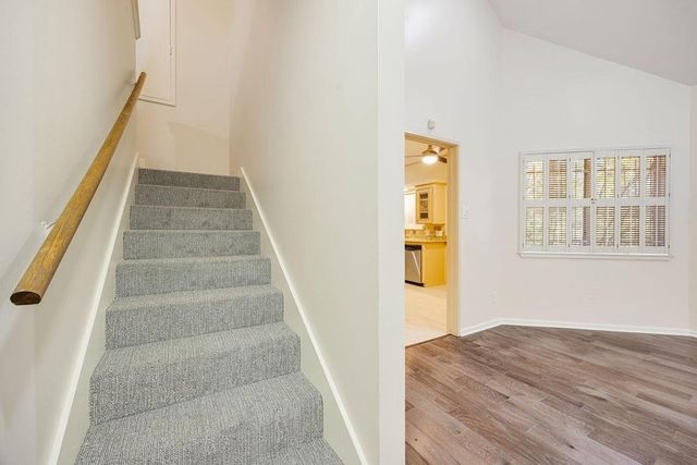 1856 S Gessner Road, Houston, TX 77063