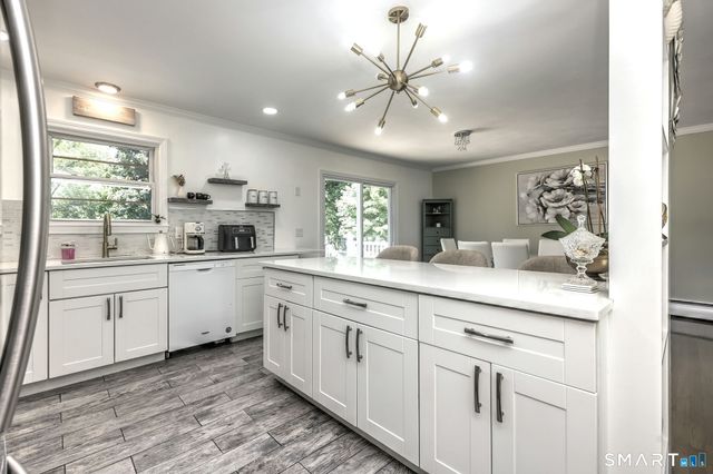 22 Caldwell Drive, New Milford, CT 06776