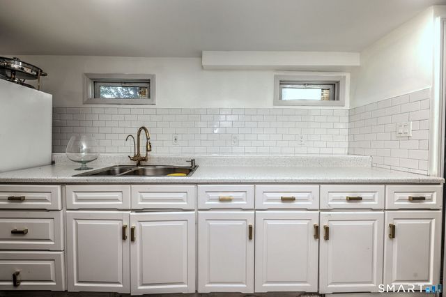 22 Caldwell Drive, New Milford, CT 06776