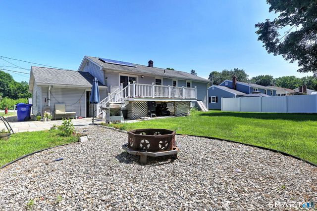 22 Caldwell Drive, New Milford, CT 06776