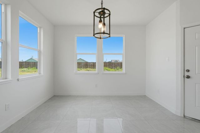 18611 Ratho Drive, Conroe, TX 77306